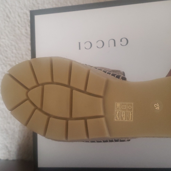 Gucci Beige/Ebony Marmount GG Espadrille Wedge Sandals - Picture 7 of 9